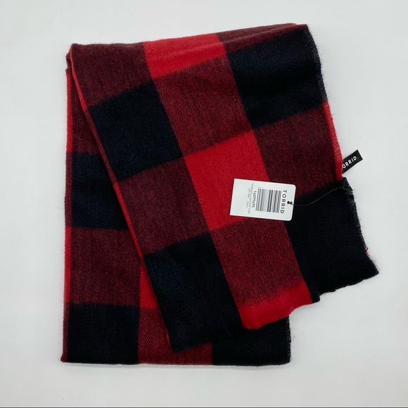 Torrid Women’s Plus Size Buffalo Check Red & Black Block Plaid Blanket Scarf - Picture 5 of 6